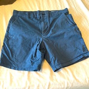 Gap. Men’s. Size: 32. Blue shorts.